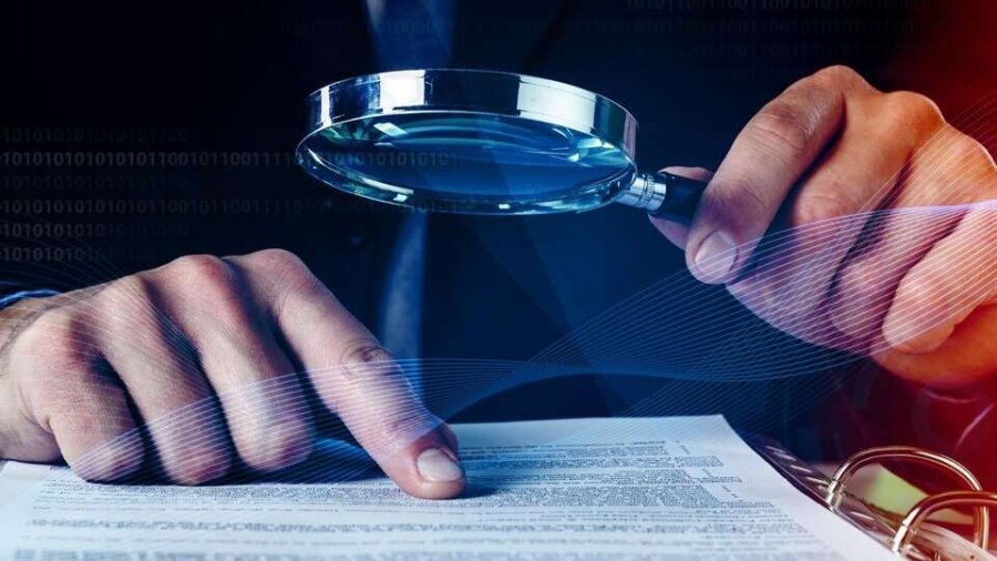forensic-document-examination-960x625
